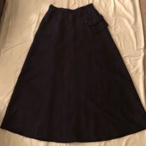 Long formal wear skirt